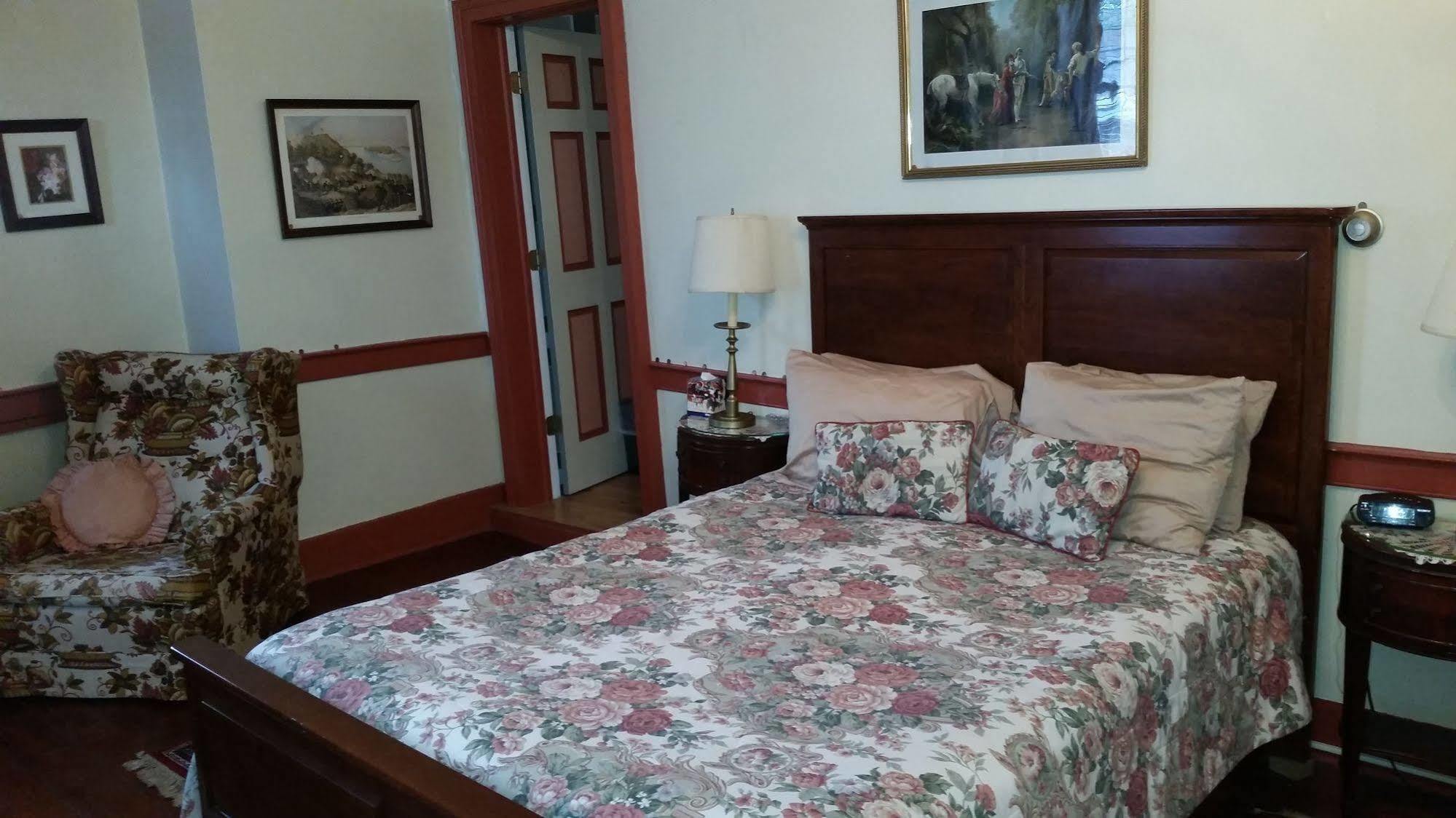 The Fairfield Inn 1757 외부 사진